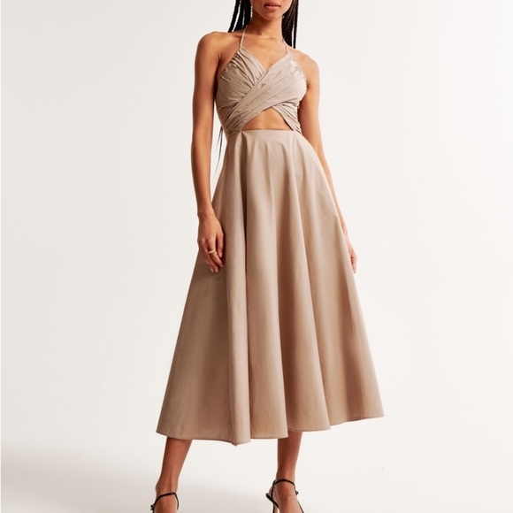 Abercrombie & Fitch Dresses & Skirts - NWOT Abercrombie & Fitch ‘Crossover Bodice Midi Dress’ in Clay Brown Size S